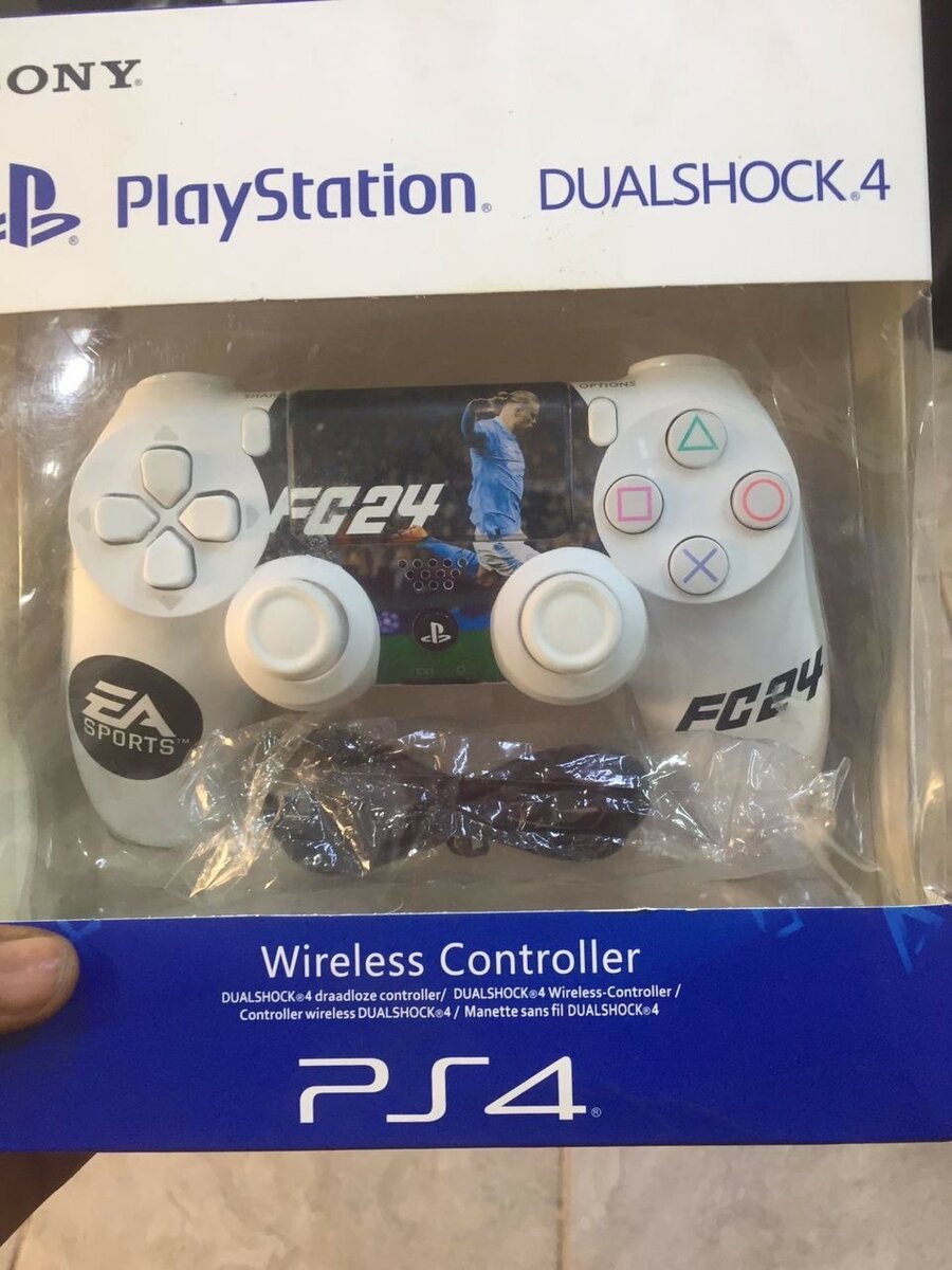 PS4 wireless controllers