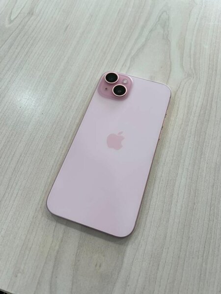 iPhone 15 plus