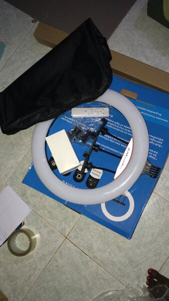 Ring light