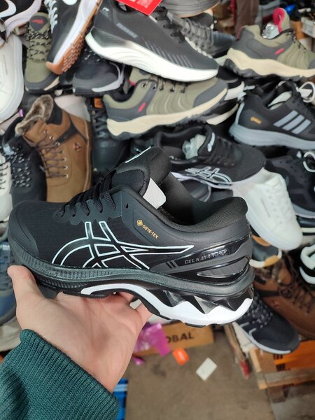 ASICS