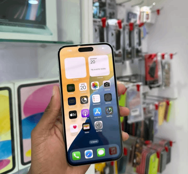 iPhone 15plus