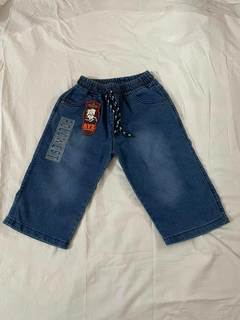 Short jeans petit garçon disponible de 3 a 8 ans