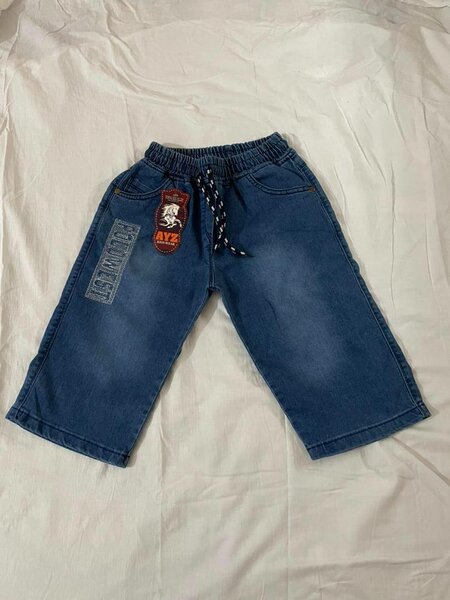Short jeans petit garçon disponible de 3 a 8 ans