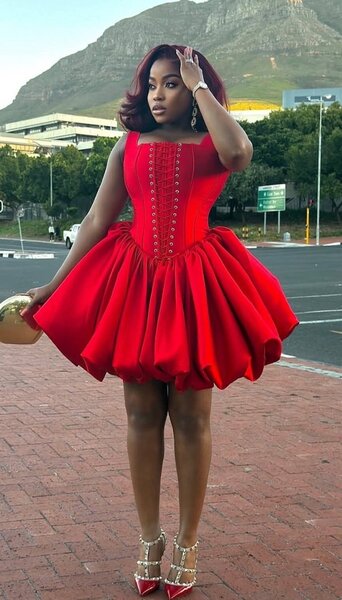 Robe rouge corset femme
