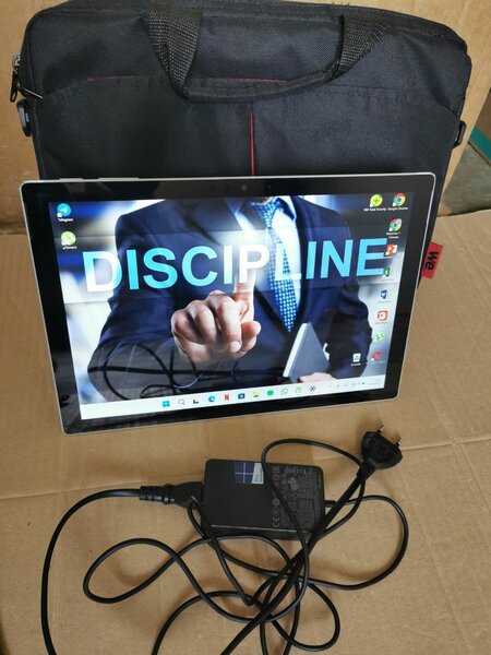 Microsoft Surface Pro 5