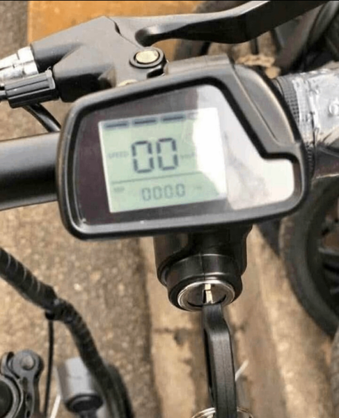Vélo électrique pliable compact