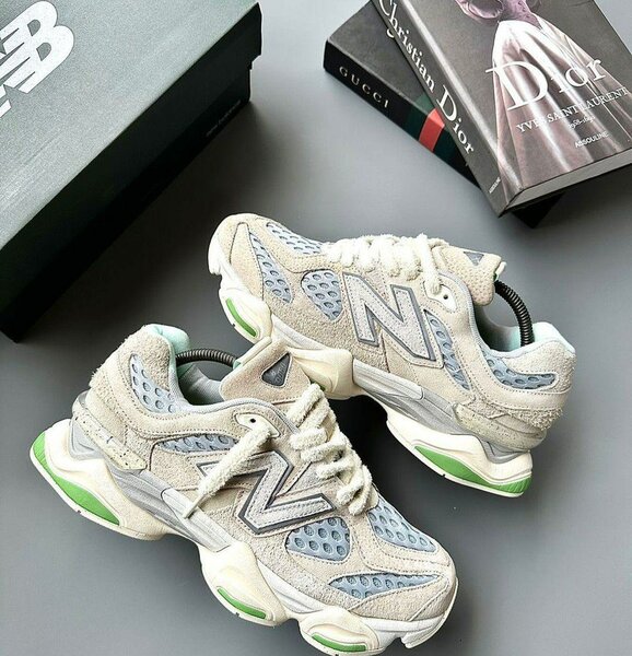 NEW BALANCE