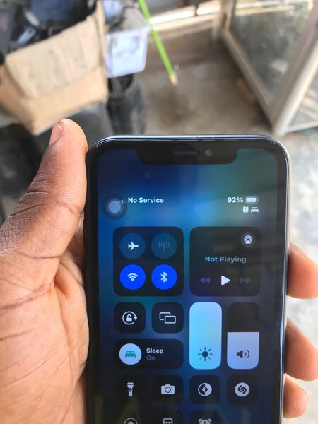 iPhone XR 64G
