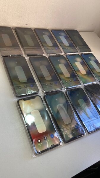 Pre-owned iPhone x