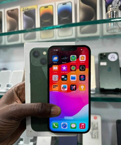 iPhone 13
