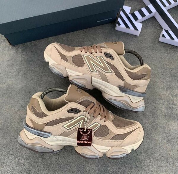 NEW BALANCE CLASSIC