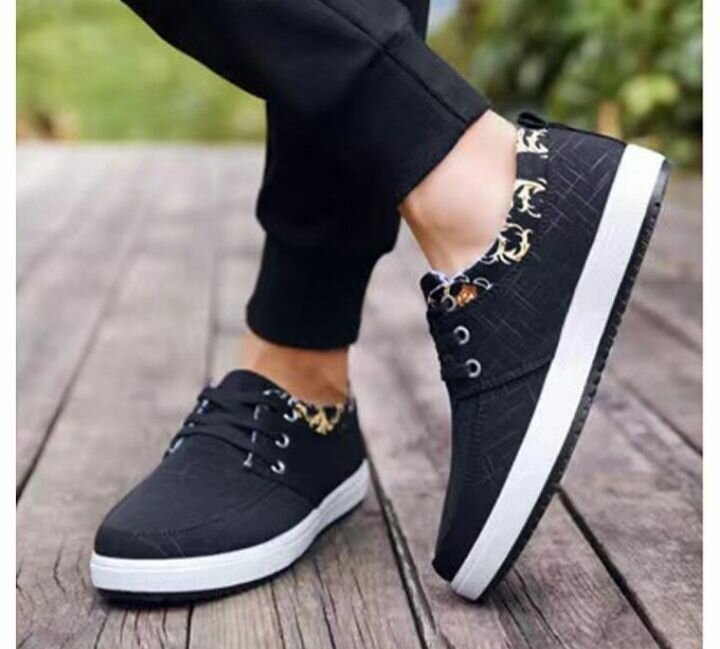 Men's shoes