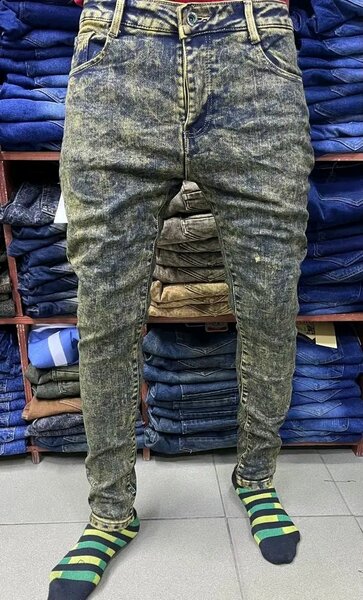 Des pantalons jeans