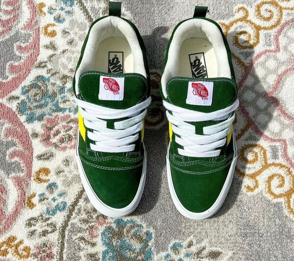 Vans knu skool