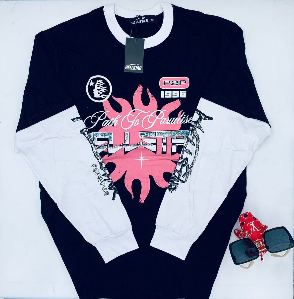 Sweatshirt