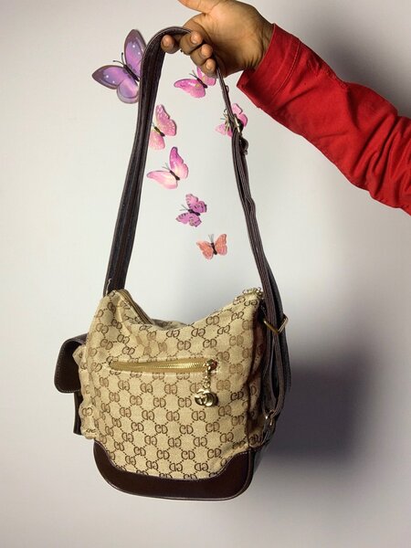 Hand bag