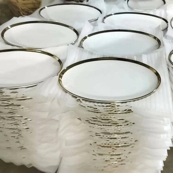 6 Assiettes Porcelaine Dorée