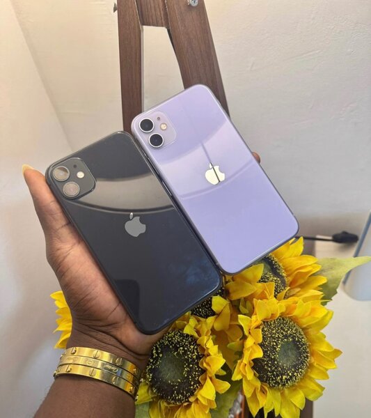 iPhone 11