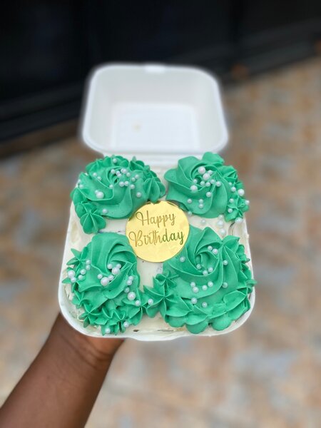 Cakes and cupcakes