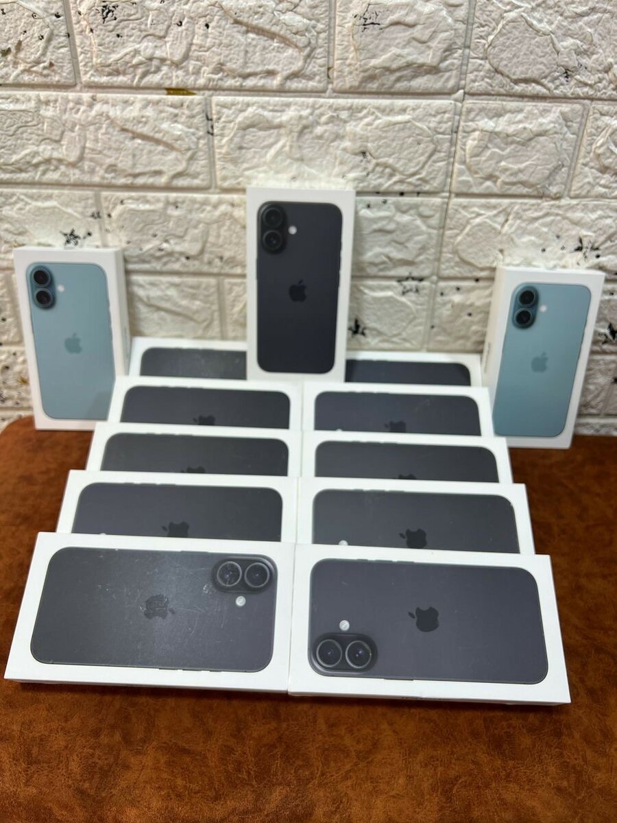iPhone 16