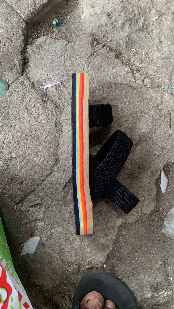 Ladies sandal