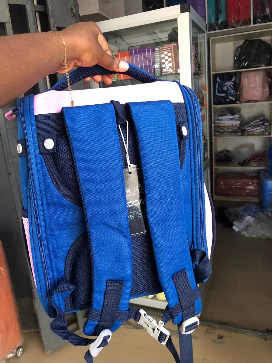 Sac à dos scolaire coloré