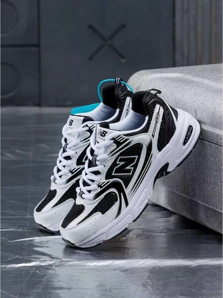 Fashion sneakers