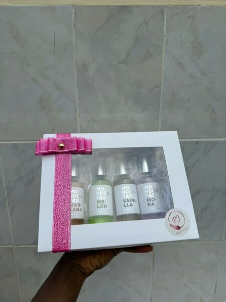 Monogotas perfume gift set