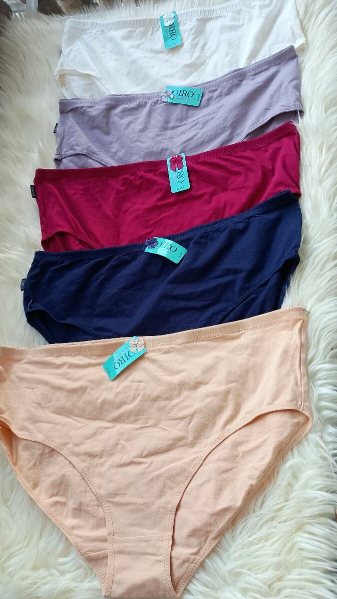 Mélange de 12Slips à 6000 fr