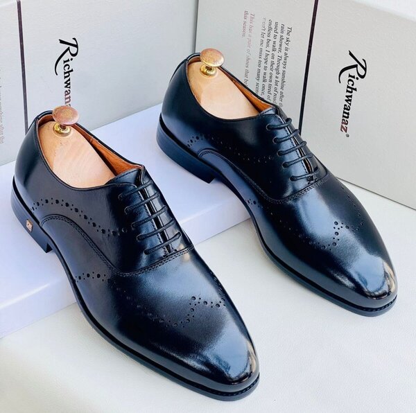 Men Shoes