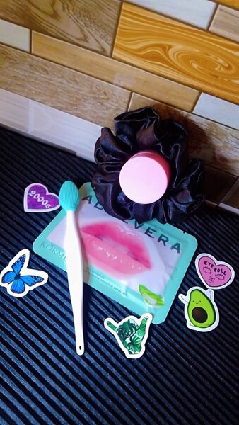 Lip care package