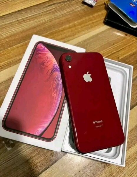 iPhone XR 64GB Rouge