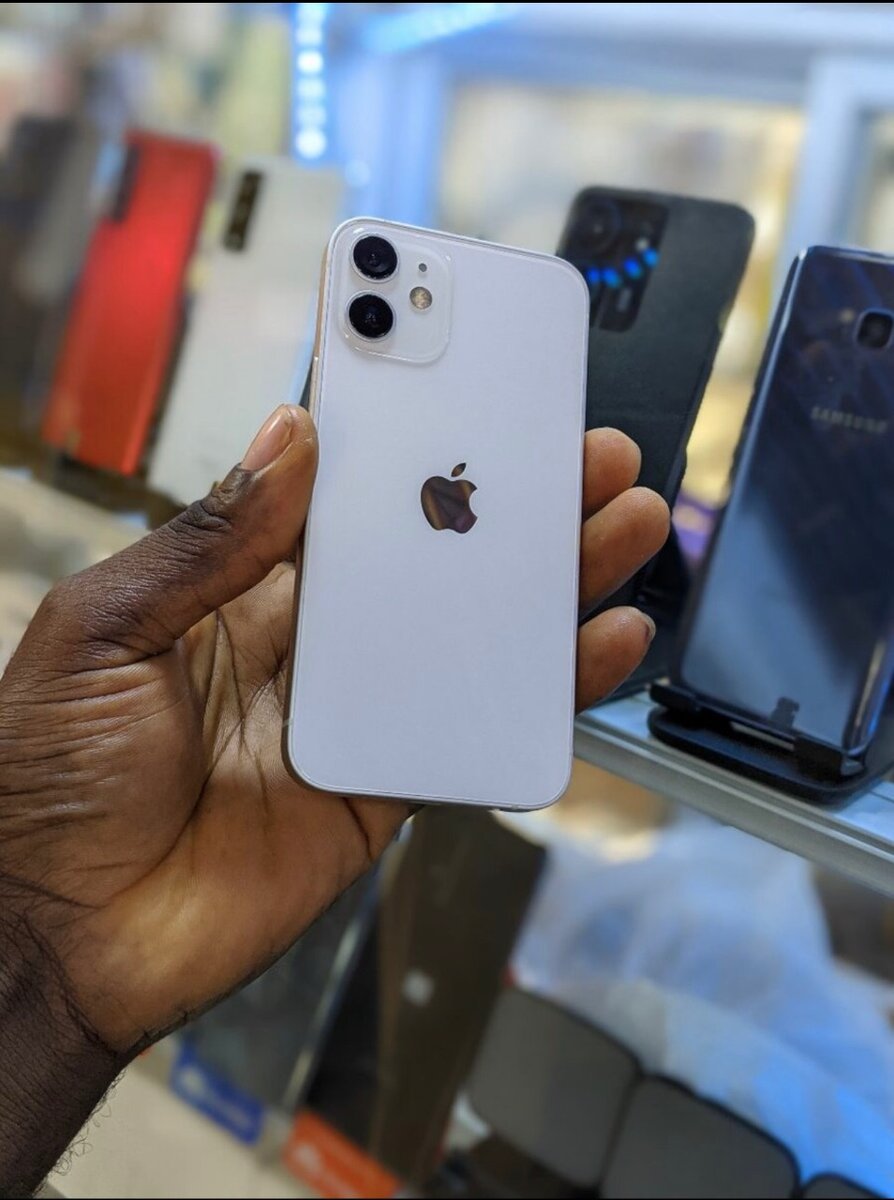 ROGGER IPHONES