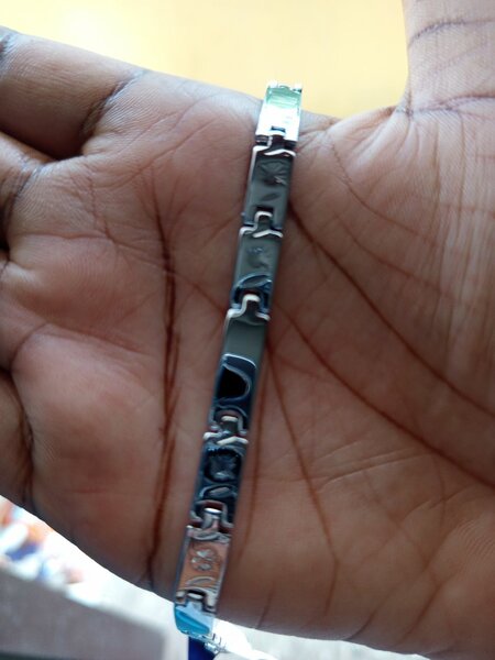 Unisex bracelet