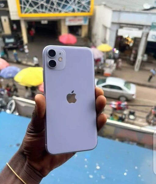 iPhone 11