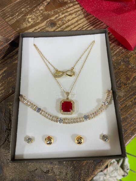 Jewelry set