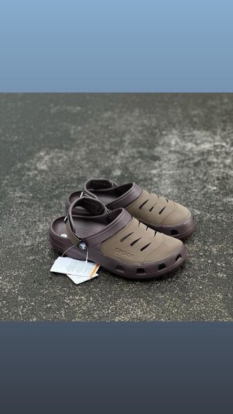 Crocs