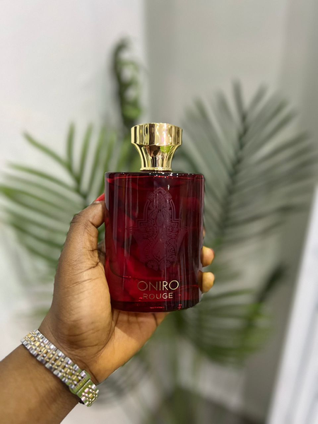 Oniro Rouge Woman