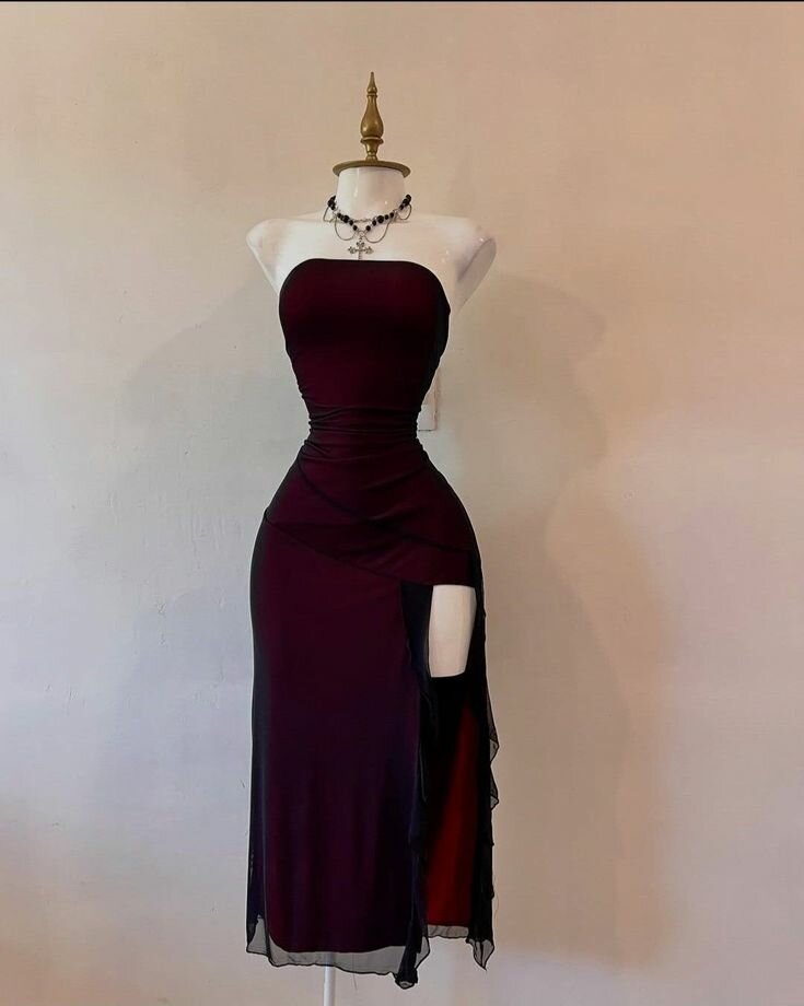 Robes élégantes avec fente
