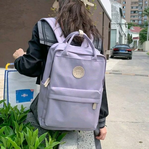 Sac à dos violet tendance