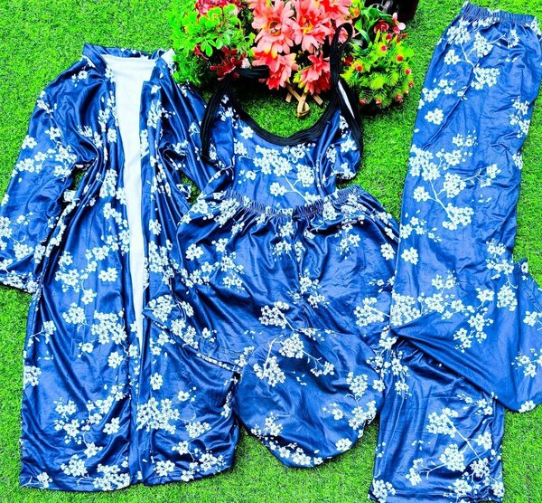 Night wear