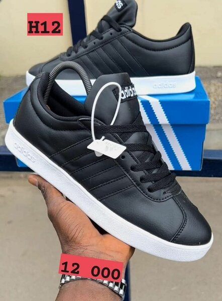 Chaussure Addidas