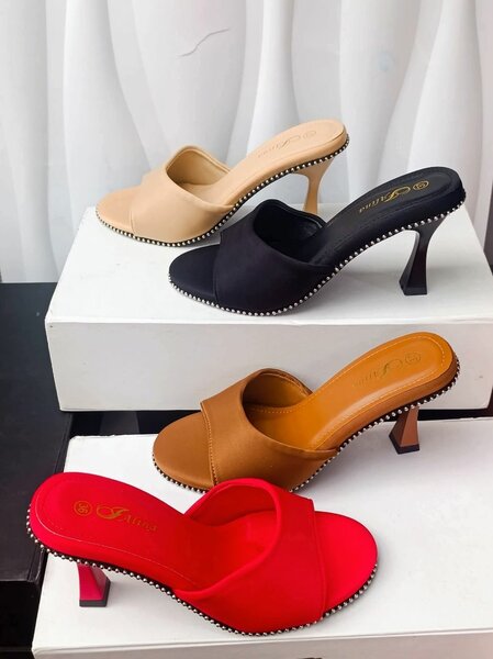 Mules à talons élégants