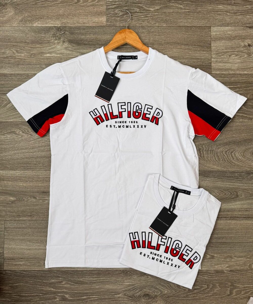 T-shirts colorés Hilfiger
