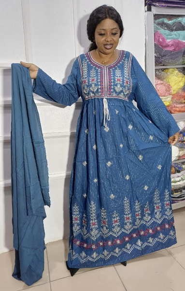Boubou bleu