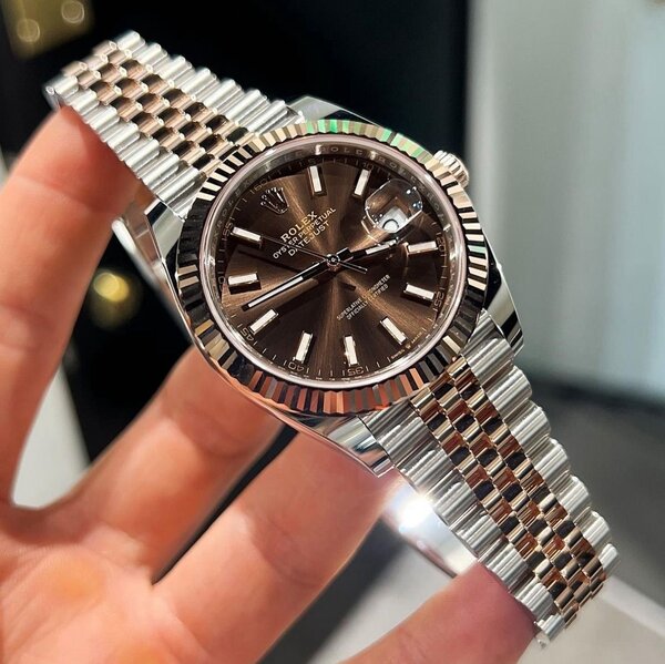 Montres de luxe élégantes