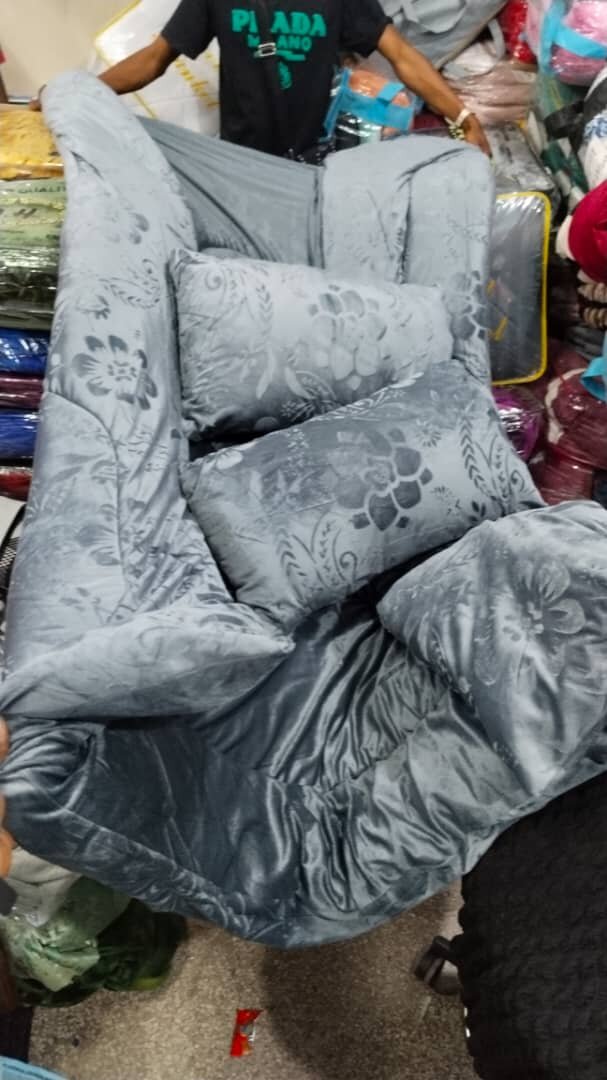 Duvets blankets