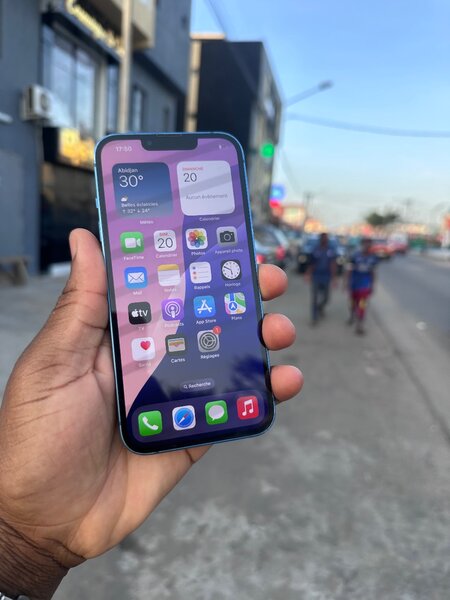 iPhone 13 256G CE