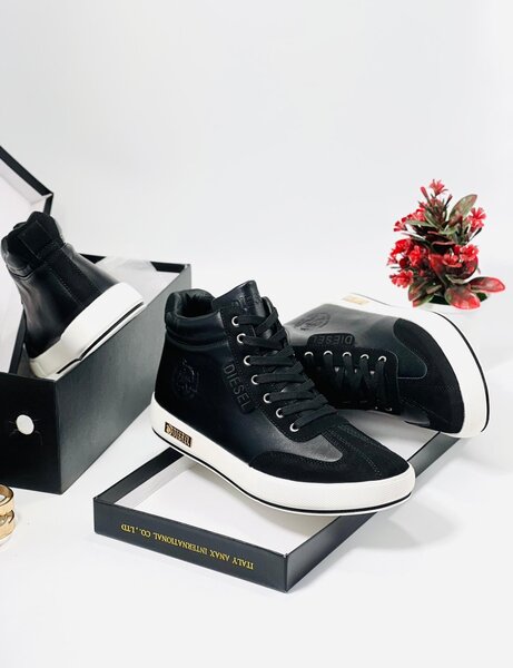 Diesel boot shoe