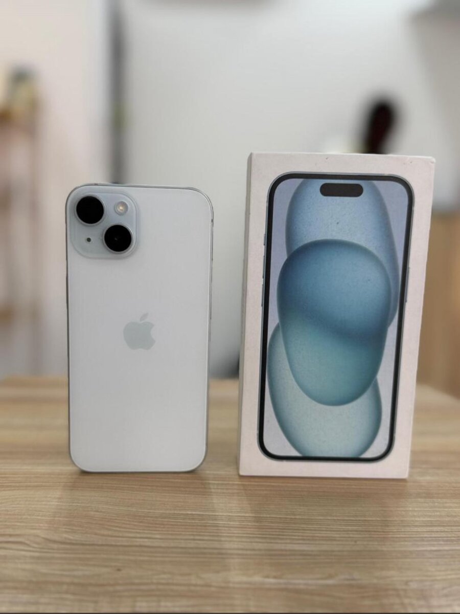 iPhone 15simple